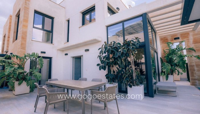 Te koop - Huis - Vrijstaande Villa - Orihuela - Lomas de Cabo Roig