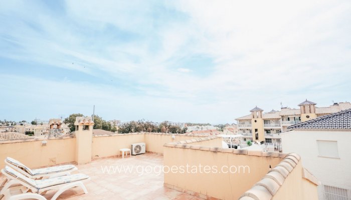 Te koop - Huis - Vrijstaande Villa - Orihuela - Villamartin