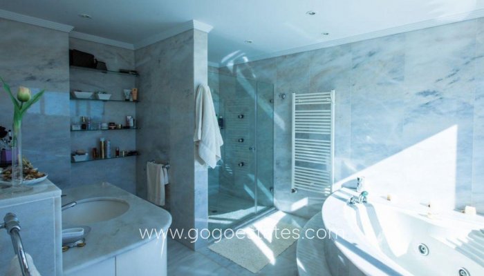 Te koop - Huis - Vrijstaande Villa - Altea - Altea Centro