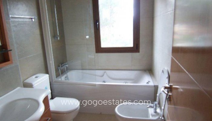 Te koop - Huis - Vrijstaande Villa - Teulada - Moraira