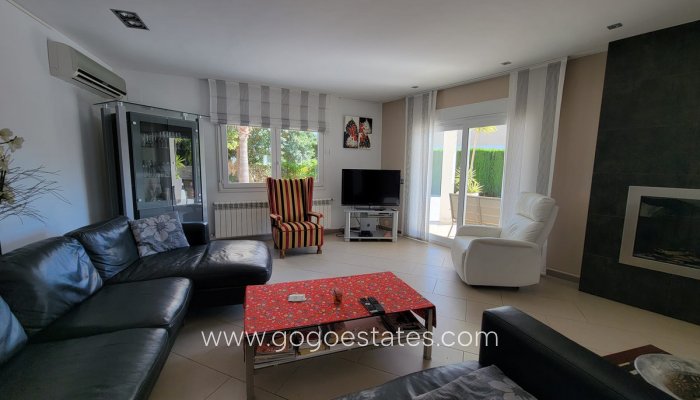 Te koop - Huis - Vrijstaande Villa - Calpe - Calpe Centro