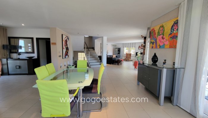 Te koop - Huis - Vrijstaande Villa - Calpe - Calpe Centro