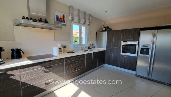 Te koop - Huis - Vrijstaande Villa - Calpe - Calpe Centro