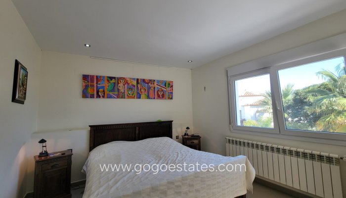 Te koop - Huis - Vrijstaande Villa - Calpe - Calpe Centro