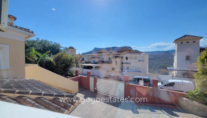 Te koop - Huis - Vrijstaande Villa - Calpe - Calpe Centro