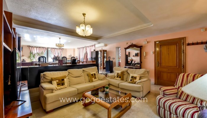 Revente - Maison - Villa Individuelle - Benidorm - Benidorm Centro