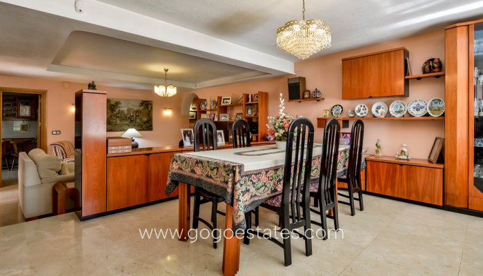 Revente - Maison - Villa Individuelle - Benidorm - Benidorm Centro
