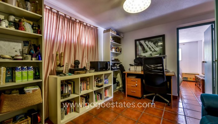 Revente - Maison - Villa Individuelle - Benidorm - Benidorm Centro