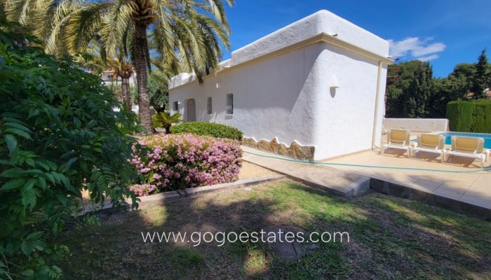 Te koop - Huis - Vrijstaande Villa - Teulada - Moraira