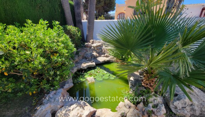 Te koop - Huis - Vrijstaande Villa - Teulada - Moraira