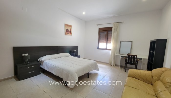 Te koop - Huis - Vrijstaande Villa - Teulada - Moraira
