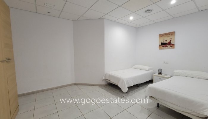 Te koop - Huis - Vrijstaande Villa - Teulada - Moraira