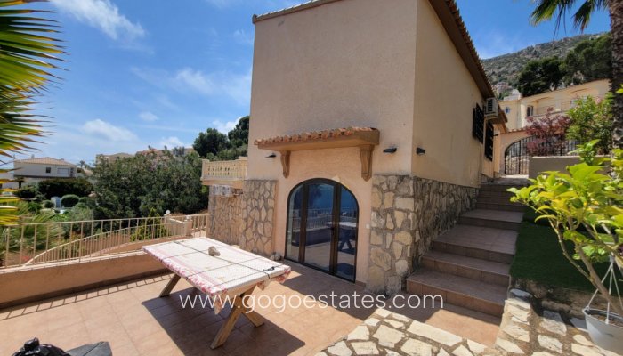Te koop - Huis - Vrijstaande Villa - Calpe - Calpe Centro