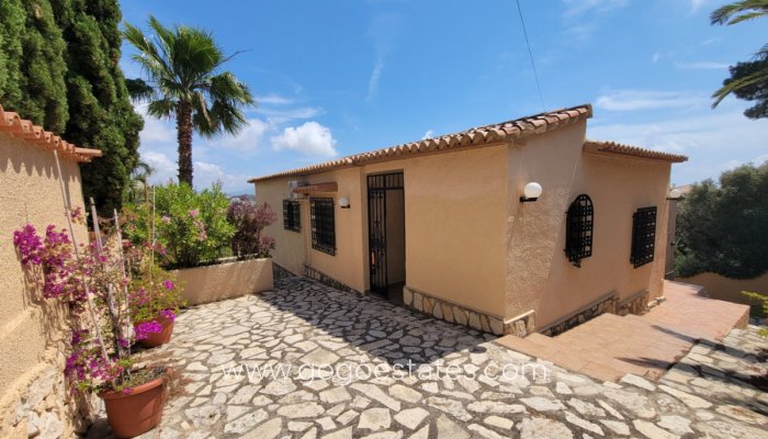 Te koop - Huis - Vrijstaande Villa - Calpe - Calpe Centro
