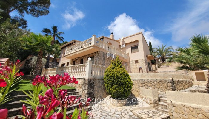 Te koop - Huis - Vrijstaande Villa - Calpe - Calpe Centro