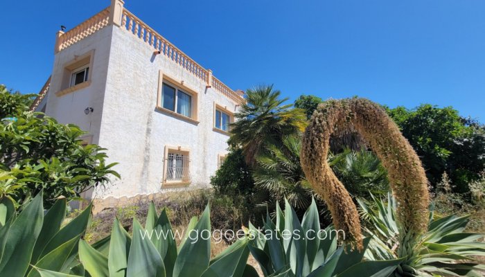 Te koop - Huis - Vrijstaande Villa - Calpe - Calpe Centro