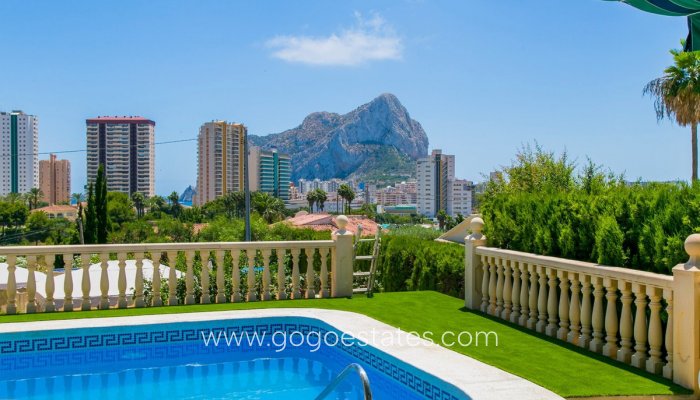Te koop - Huis - Vrijstaande Villa - Calpe - Calpe Centro