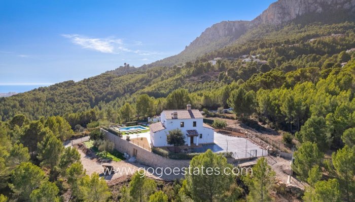Te koop - Huis - Finca - Cortijo - Benissa - Benissa Centro