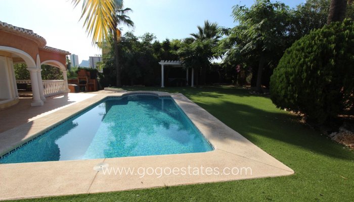 Te koop - Huis - Vrijstaande Villa - Calpe - Calpe Centro