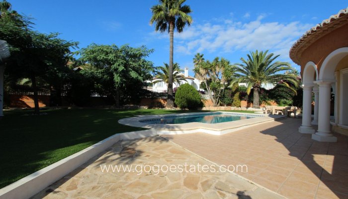 Te koop - Huis - Vrijstaande Villa - Calpe - Calpe Centro