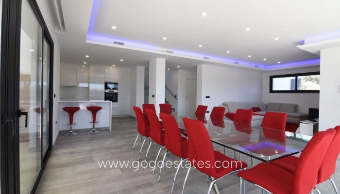 Te koop - Huis - Vrijstaande Villa - Calpe - Calpe Centro