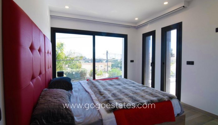 Te koop - Huis - Vrijstaande Villa - Calpe - Calpe Centro