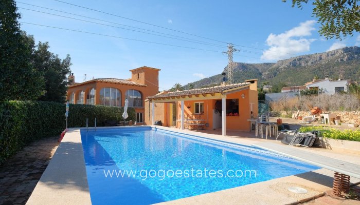 Te koop - Huis - Vrijstaande Villa - Calpe - Calpe Centro
