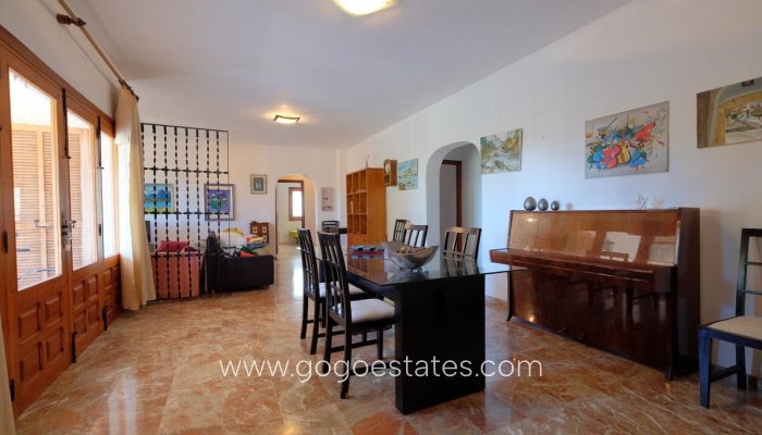 Te koop - Huis - Vrijstaande Villa - Calpe - Calpe Centro