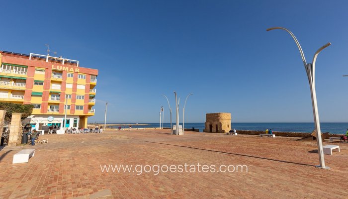 Te koop - Appartement - Appartement op de middelste verdieping - Torrevieja - La Mata