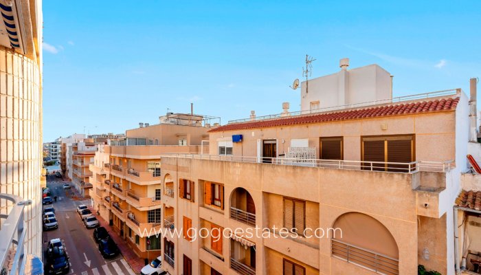Te koop - Appartement - Appartement op de middelste verdieping - Torrevieja - La Mata