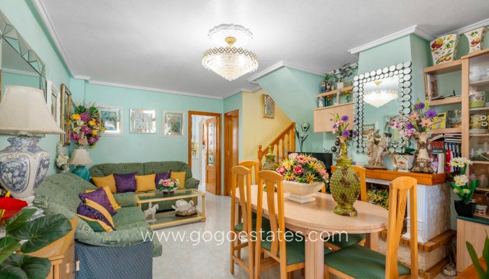 Te koop - Huis - Vrijstaande Villa - Torrevieja - Torrevieja Centro