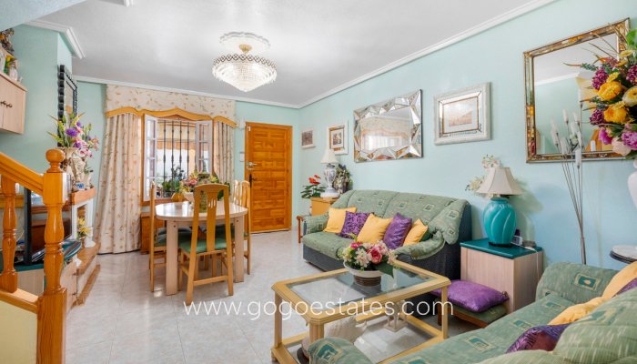 Te koop - Huis - Vrijstaande Villa - Torrevieja - Torrevieja Centro