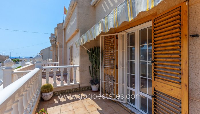 Te koop - Huis - Vrijstaande Villa - Torrevieja - Torrevieja Centro