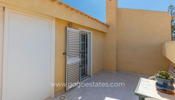 Te koop - Huis - Vrijstaande Villa - Torrevieja - Torrevieja Centro
