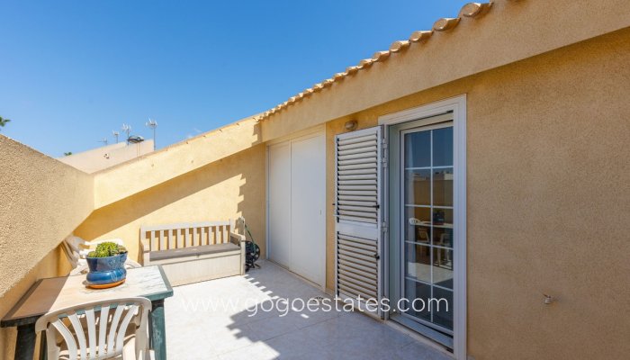 Te koop - Huis - Vrijstaande Villa - Torrevieja - Torrevieja Centro