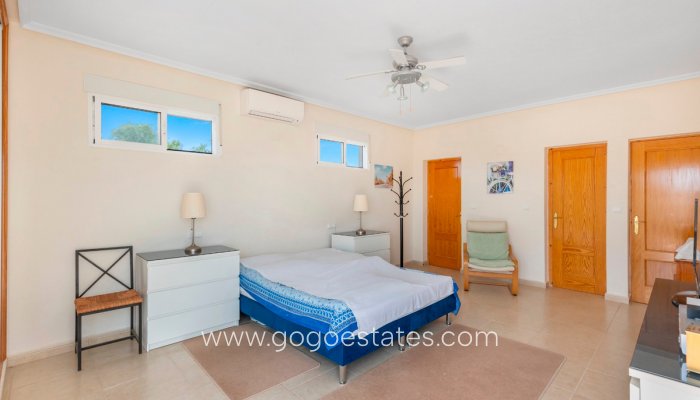 Te koop - Huis - Vrijstaande Villa - San Fulgencio - San Fulgencio Centro