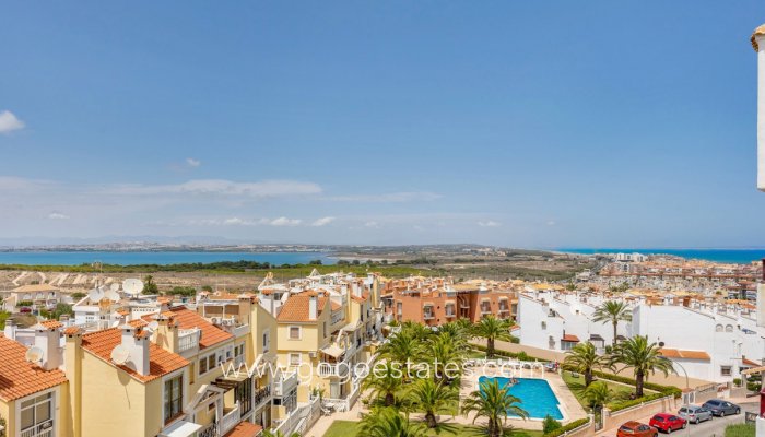 Te koop - Appartement - Appartement op de middelste verdieping - Torrevieja - Torrevieja Centro