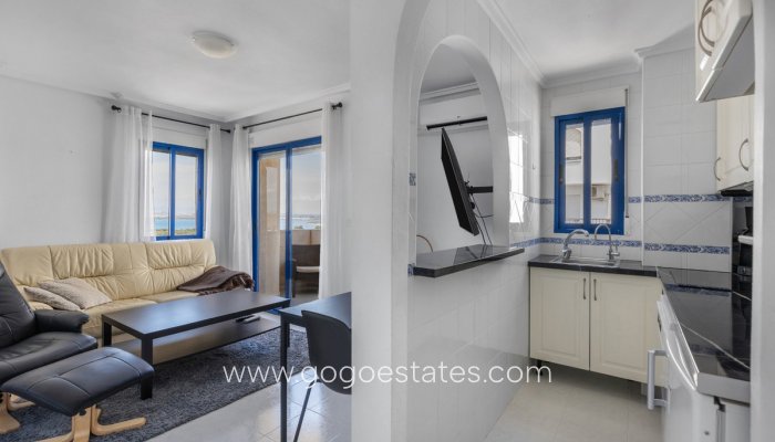 Te koop - Appartement - Appartement op de middelste verdieping - Torrevieja - Torrevieja Centro