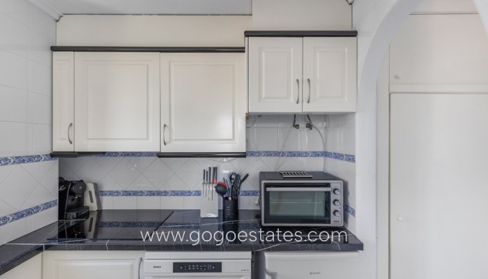 Te koop - Appartement - Appartement op de middelste verdieping - Torrevieja - Torrevieja Centro