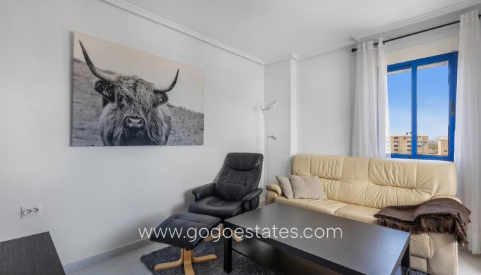 Te koop - Appartement - Appartement op de middelste verdieping - Torrevieja - Torrevieja Centro