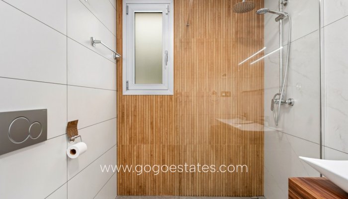 Te koop - Huis - Vrijstaande Villa - Guardamar del Segura - Guardamar del Segura Centro