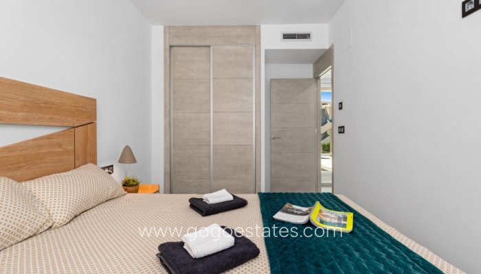 Te koop - Huis - Vrijstaande Villa - Guardamar del Segura - Guardamar del Segura Centro