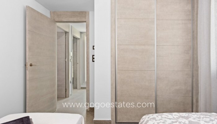 Te koop - Huis - Vrijstaande Villa - Guardamar del Segura - Guardamar del Segura Centro