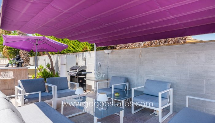 Te koop - Huis - Vrijstaande Villa - Catral - Catral Centro