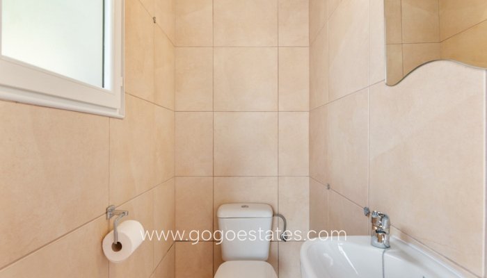 Te koop - Huis - Vrijstaande Villa - Catral - Catral Centro