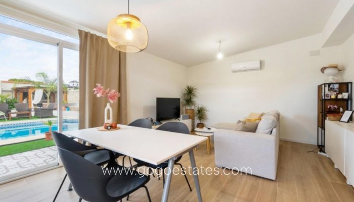 Te koop - Huis - Vrijstaande Villa - Rojales - Ciudad Quesada