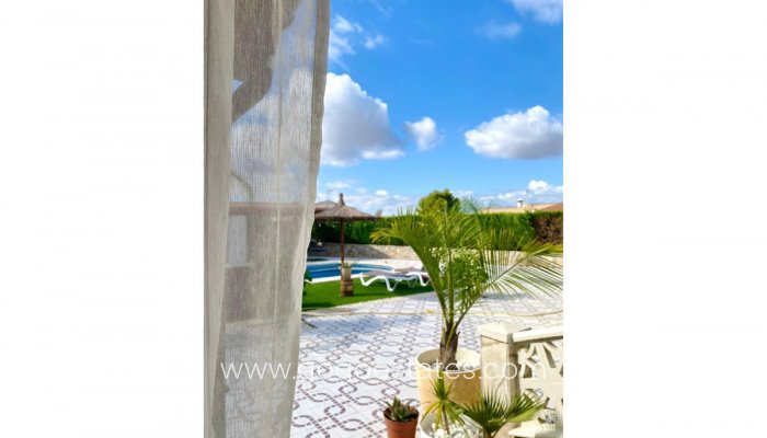 Te koop - Huis - Vrijstaande Villa - Rojales - Ciudad Quesada