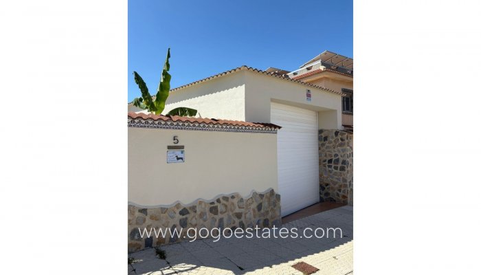 Te koop - Huis - Vrijstaande Villa - Rojales - Ciudad Quesada