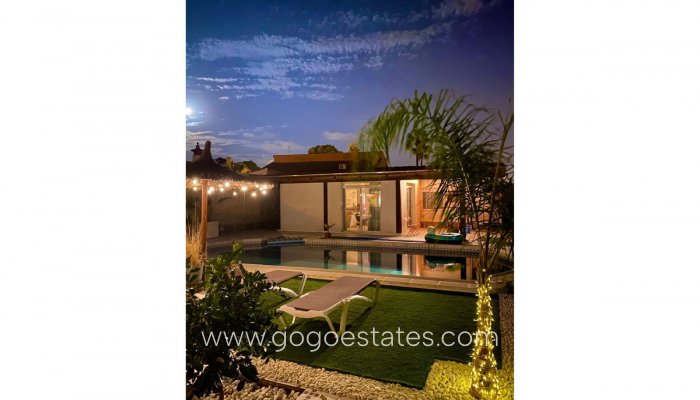 Te koop - Huis - Vrijstaande Villa - Rojales - Ciudad Quesada