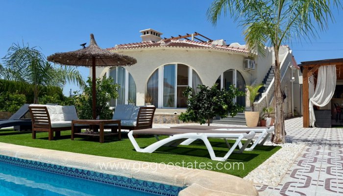 Te koop - Huis - Vrijstaande Villa - Rojales - Ciudad Quesada